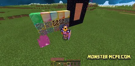Preview of hotbar. highlighted ores, animated fire and nether portal